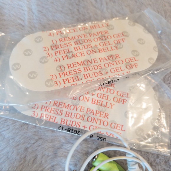 Wavhello Belly Buds Pregnancy Baby Bump Headphones Prenatal Belly Speakers - Picture 4 of 4